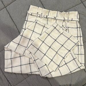 Express. New with tag. Wide leg high rise. Size 10R.